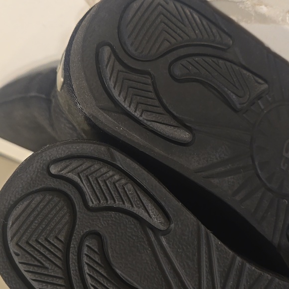 Ugg Sutter Boot - Picture 8 of 9